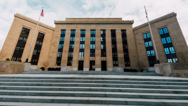 Fed Rate-Hold Odds Hit 82% for July, Pressuring Crypto’s Yield Case