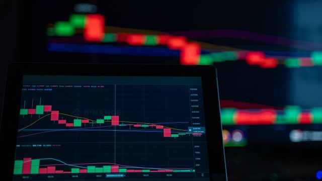 Michael Saylor Ends Channel 4 Interview Abruptly as Bitcoin, Strategy Stock Sink