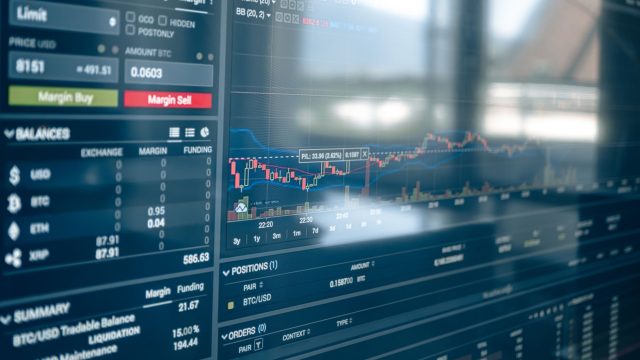Bitcoin Traders Turn Back to Macro Signals After Kraken Flags Policy Uncertainty