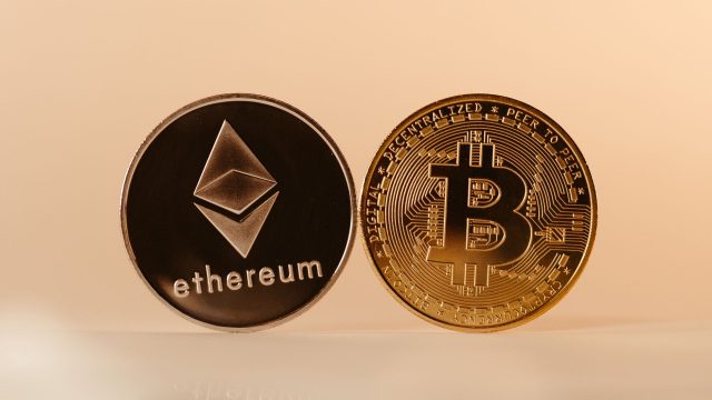 Tokenized Real-World Assets Hit $60B, But Liquidity Gaps Persist, Experts Say