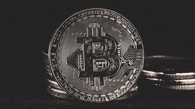 Bitcoin’s Rare UTXO Buy Signal Faces Test From Persistent Miner Selling