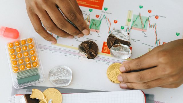 Retail Investors Lost Up to $4.5B on $TRUMP Meme Coin as Insiders Made $1.4B