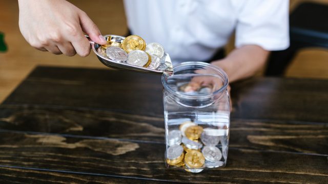 Coinbase Joins Rival Open USD Consortium, Puts Circle Deal on the Table